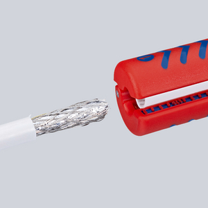 OUTIL A DENUDER POUR CABLES COAXIAUX