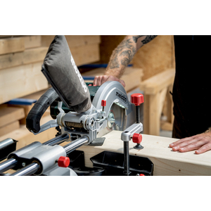 602540000 KGS 254 M Kappsäge