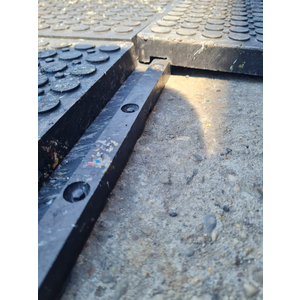 PLAQUE DE ROULAGE 80T 1200X800XH 32 MM
