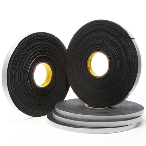 RUBAN MOUSSE VINYLE HTE DENSITE 4516 33 M X 12,7 MM N UC18