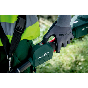 01000578, 8110800170, 601728850 Freischneider-Aufsatz MA-FS 40 ohne Akku Karton