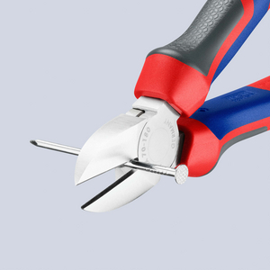 PINCE COUPANTE COTE 180MM CHROME