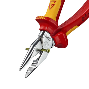 PINCE UNIVERSELLE 145MM CHROMEE ISOLEE