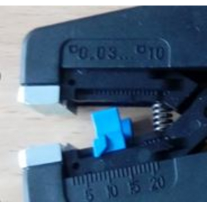 STOP FOR UNIVERSAL WIRE STRIPPER
