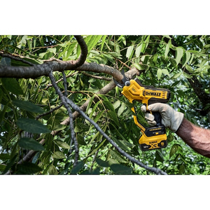 SECATEUR XR 18V 5AH LI-ION