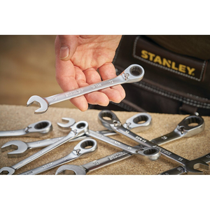STANLEY RINGSTEEKSLEUTELS+RATELRING 11MM FMMT13084-0