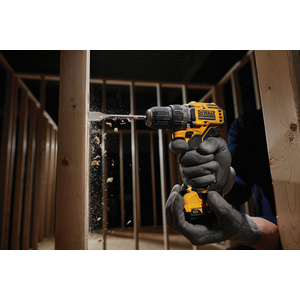 12V SUB-COMPACT DRILL DRIVE (2AH KIT) DCD701D2-QW