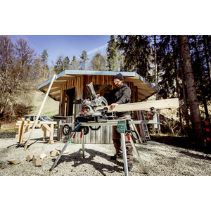 01000567, 8110401230, 614305850 Akku-Kappsäge solo KGS 18 LTX BL 305 ohne Akku Karton