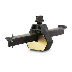 TRUSQUIN EN PLASTIQUE GRADUE (UC5/UU30)